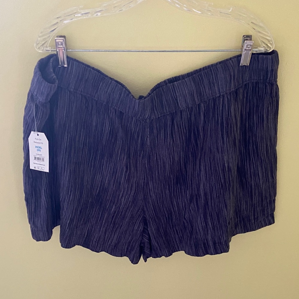 Time and Tru Shorts - Picture 3 of 4